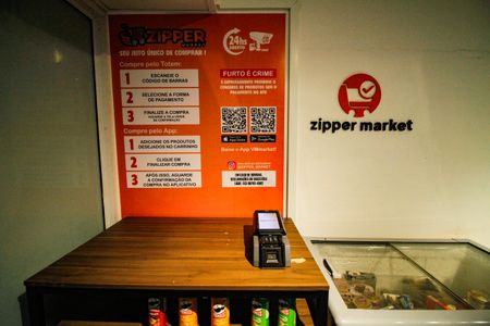 Apartamento para alugar com 141m², 3 quartos e 2 vagasMini Mercadinho