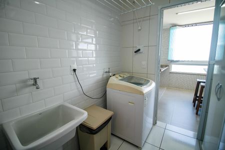 Apartamento para alugar com 141m², 3 quartos e 2 vagasÁrea de Serviço