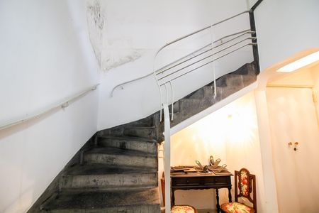 Casa à venda com 350m², 4 quartos e 3 vagas Casa à venda com 350m², 4 quartos e 3 vagasSala 2