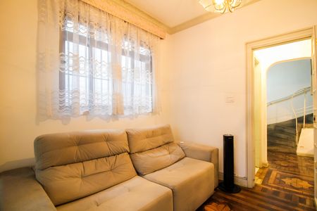 Casa à venda com 350m², 4 quartos e 3 vagas Casa à venda com 350m², 4 quartos e 3 vagasSala 2
