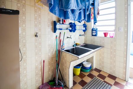 Casa à venda com 350m², 4 quartos e 3 vagas Casa à venda com 350m², 4 quartos e 3 vagasArea de Serviço