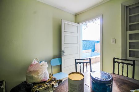 Casa à venda com 350m², 4 quartos e 3 vagas Casa à venda com 350m², 4 quartos e 3 vagasArea de Serviço - Quarto