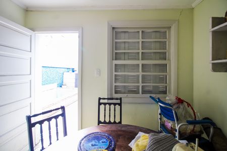 Casa à venda com 350m², 4 quartos e 3 vagas Casa à venda com 350m², 4 quartos e 3 vagasArea de Serviço - Quarto