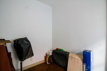Casa à venda com 350m², 4 quartos e 3 vagas Casa à venda com 350m², 4 quartos e 3 vagasQuarto 4 - Closet