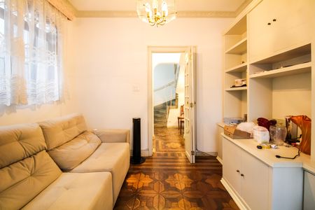 Casa à venda com 350m², 4 quartos e 3 vagas Casa à venda com 350m², 4 quartos e 3 vagasSala 2