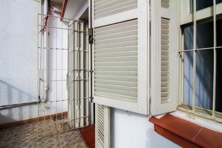 Casa à venda com 350m², 4 quartos e 3 vagas Casa à venda com 350m², 4 quartos e 3 vagasQuarto 2