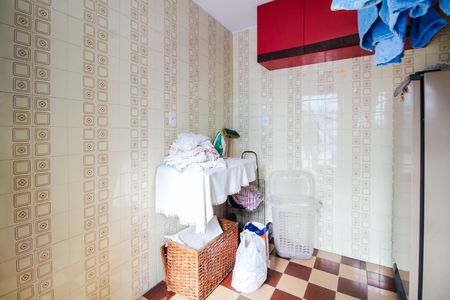 Casa à venda com 350m², 4 quartos e 3 vagas Casa à venda com 350m², 4 quartos e 3 vagasArea de Serviço