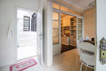 Casa à venda com 350m², 4 quartos e 3 vagas Casa à venda com 350m², 4 quartos e 3 vagasSala de Jantar/Cozinha