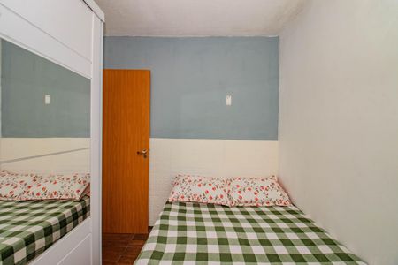 Quarto 1 de apartamento para alugar com 2 quartos, 41m² em Jardim Dona Leopoldina, Porto Alegre