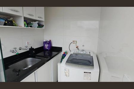 Casa à venda com 120m², 3 quartos e 1 vagaÁrea de Serviço