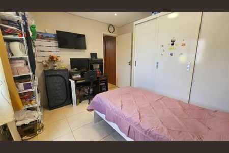 Casa à venda com 120m², 3 quartos e 1 vagaQuarto 2