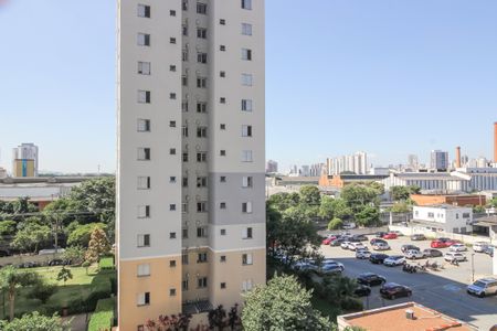 Apartamento à venda com 58m², 2 quartos e 1 vagaVaranda