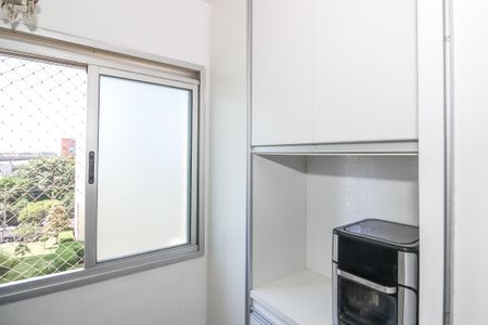 Apartamento à venda com 58m², 2 quartos e 1 vagaÁrea de Serviço