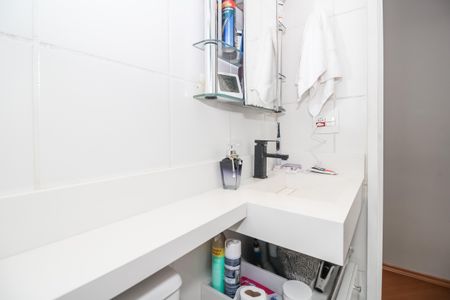 Apartamento à venda com 58m², 2 quartos e 1 vagaBanheiro