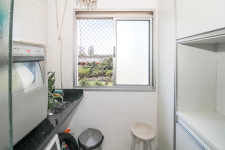 Apartamento à venda com 58m², 2 quartos e 1 vagaÁrea de Serviço