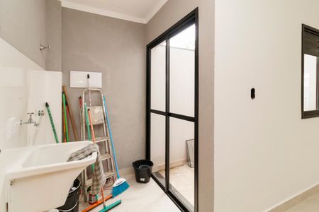 Apartamento à venda com 45m², 2 quartos e 1 vagaCozinha e Área de Serviço