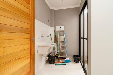 Apartamento à venda com 45m², 2 quartos e 1 vagaCozinha e Área de Serviço