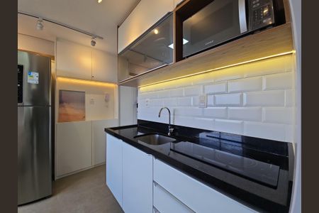 Sala/Cozinha de apartamento para alugar com 1 quarto, 25m² em Pituba, Salvador