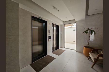 Apartamento para alugar com 25m², 1 quarto e 1 vagahall elevador 