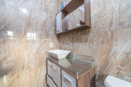 Casa à venda com 90m², 3 quartos e 2 vagasBanheiro