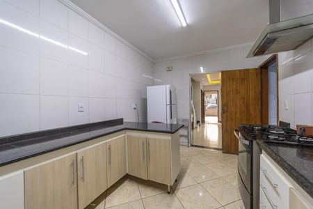 Casa à venda com 90m², 3 quartos e 2 vagasCozinha