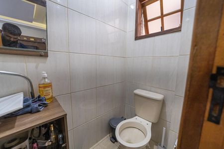 Casa à venda com 90m², 3 quartos e 2 vagasLavabo