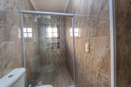 Casa à venda com 90m², 3 quartos e 2 vagasBanheiro
