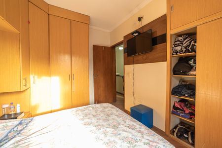 Casa à venda com 90m², 3 quartos e 2 vagasQuarto 3