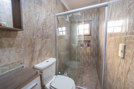Casa à venda com 90m², 3 quartos e 2 vagasBanheiro