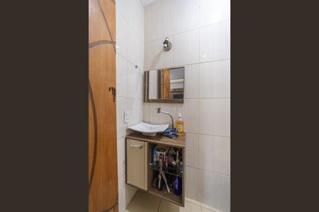 Casa à venda com 90m², 3 quartos e 2 vagasLavabo