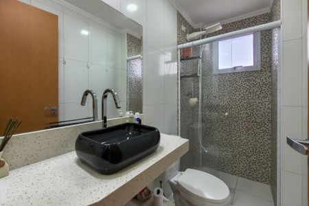Apartamento para alugar com 132m², 3 quartos e 2 vagasBanheiro 