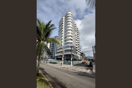 Apartamento para alugar com 132m², 3 quartos e 2 vagasFachada