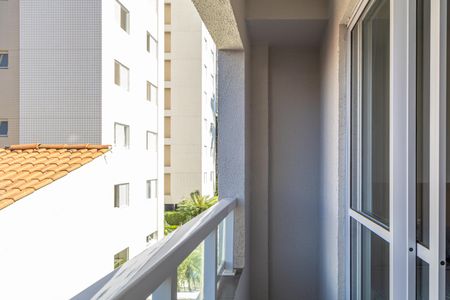 Studio para alugar com 25m², 1 quarto e sem vaga Studio para alugar com 25m², 1 quarto e sem vagaVaranda