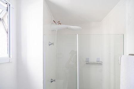 Banheiro de kitnet/studio para alugar com 1 quarto, 25m² em Itaim Bibi, São Paulo