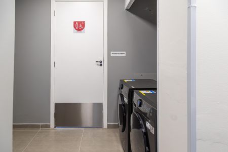Studio para alugar com 25m², 1 quarto e sem vaga Studio para alugar com 25m², 1 quarto e sem vagaÁrea comum - Lavanderia