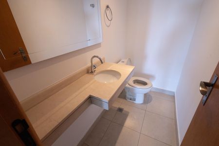 Apartamento para alugar com 180m², 4 quartos e 3 vagas