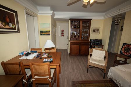 Apartamento à venda com 2 quartos, 67m² em Petrópolis, Porto Alegre