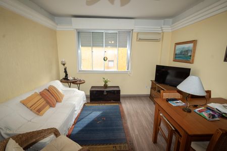 Apartamento à venda com 2 quartos, 67m² em Petrópolis, Porto Alegre