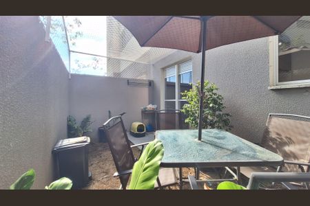 Apartamento para alugar com 49m², 2 quartos e sem vagaQuintal