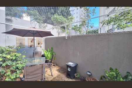 Apartamento para alugar com 49m², 2 quartos e sem vagaQuintal