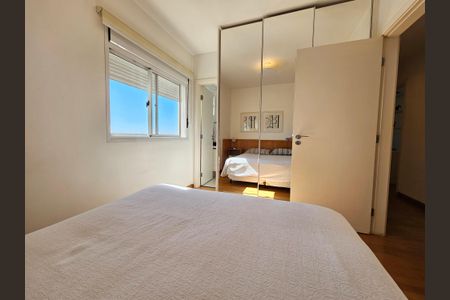 Apartamento à venda com 238m², 4 quartos e 5 vagasSuíte 1