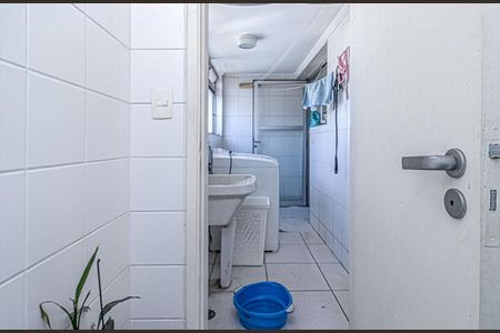 Apartamento à venda com 115m², 3 quartos e 2 vagasbanheiro na área de serviço_4