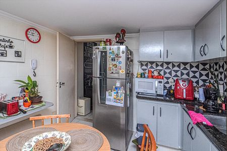 Apartamento à venda com 115m², 3 quartos e 2 vagascozinha_4