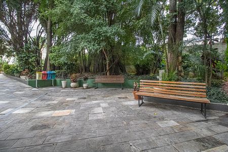 Apartamento à venda com 88m², 3 quartos e 1 vaga Apartamento à venda com 88m², 3 quartos e 1 vagaespaço de convivência com área verde_3