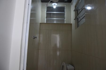 Casa para alugar com 45m², 2 quartos e sem vagaBanheiro