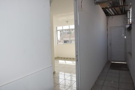 Casa para alugar com 45m², 2 quartos e sem vagaCorredor