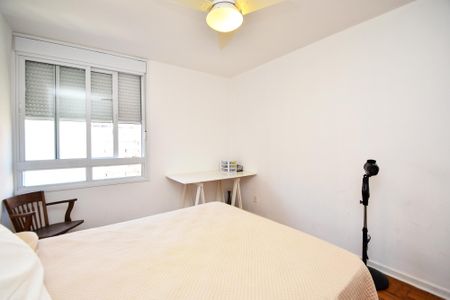 Apartamento para alugar com 140m², 3 quartos e 1 vagaquarto 2