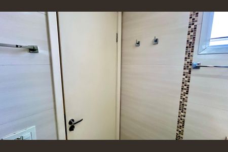 Apartamento para alugar com 56m², 2 quartos e 1 vagaBanheiro