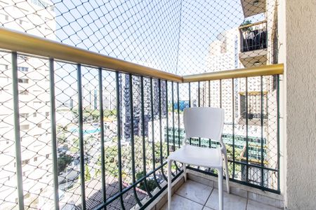 Apartamento para alugar com 64m², 2 quartos e 2 vagasVaranda