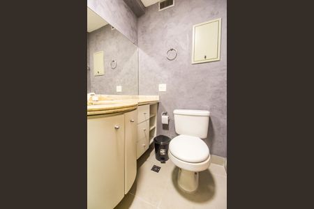 Apartamento para alugar com 64m², 2 quartos e 2 vagasBanheiro